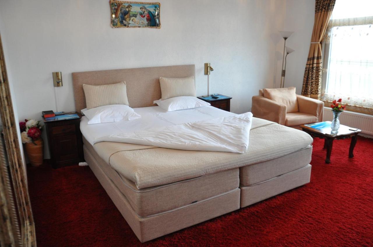 Bed & Breakfast Rita 델프지즐 외부 사진
